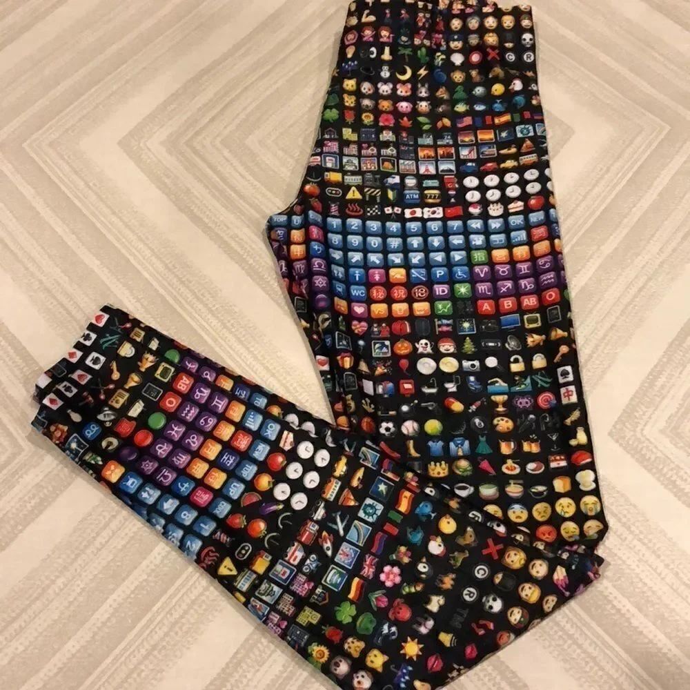 Terez Girls Black Leggings with Colored Emojis